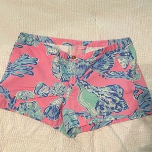 Lily Pulitzer Short size 14